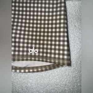 ALO Yoga Brown Checkered Bike Shorts